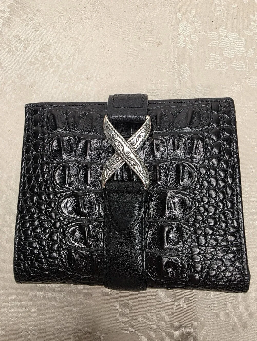 Brighton Black Leather Croc Bifold Wallet Coin Pocket Silver Hardware
